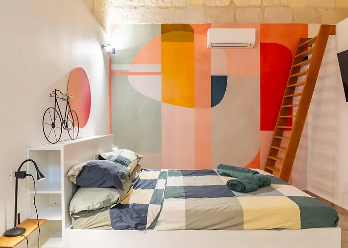 Loft Bed & Breakfast 3*
