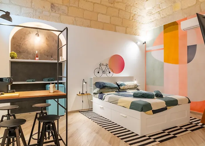 Loft Bed & Breakfast 3*