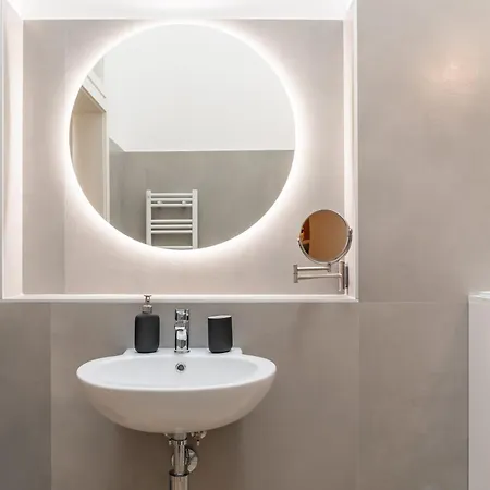 Loft Nocleg ze śniadaniem 3*